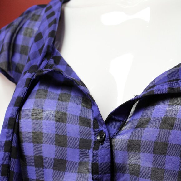 H&M Blue Plaid Blouse - Picture 4 of 13